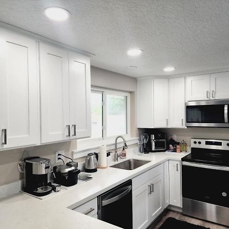 3 Bed 2 Bath Full Accessible Townhome In Heart Of Slc South Jordan Εξωτερικό φωτογραφία