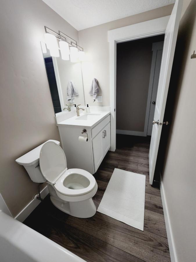 3 Bed 2 Bath Full Accessible Townhome In Heart Of Slc South Jordan Εξωτερικό φωτογραφία