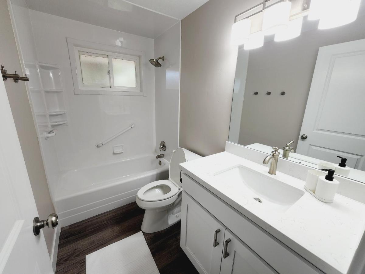 3 Bed 2 Bath Full Accessible Townhome In Heart Of Slc South Jordan Εξωτερικό φωτογραφία